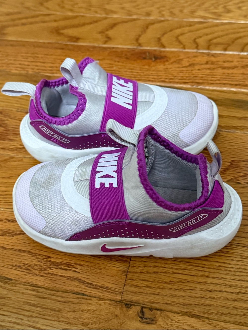 Nike Kids Slip-On Sneakers in Pink/Purple
